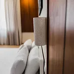Sofia Luxury * Lechaio