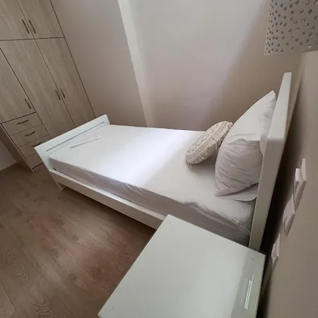 Sofia Luxury Апартаменты Лехаио