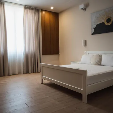 Апартаменты Sofia Luxury *