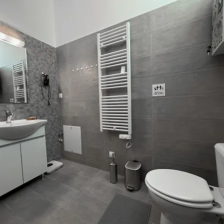 Sofia Luxury Apartment *