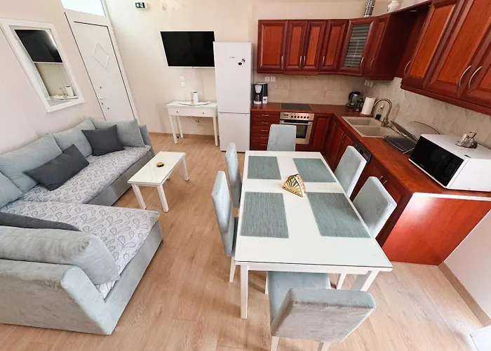 דירה Sofia Luxury Lechaio